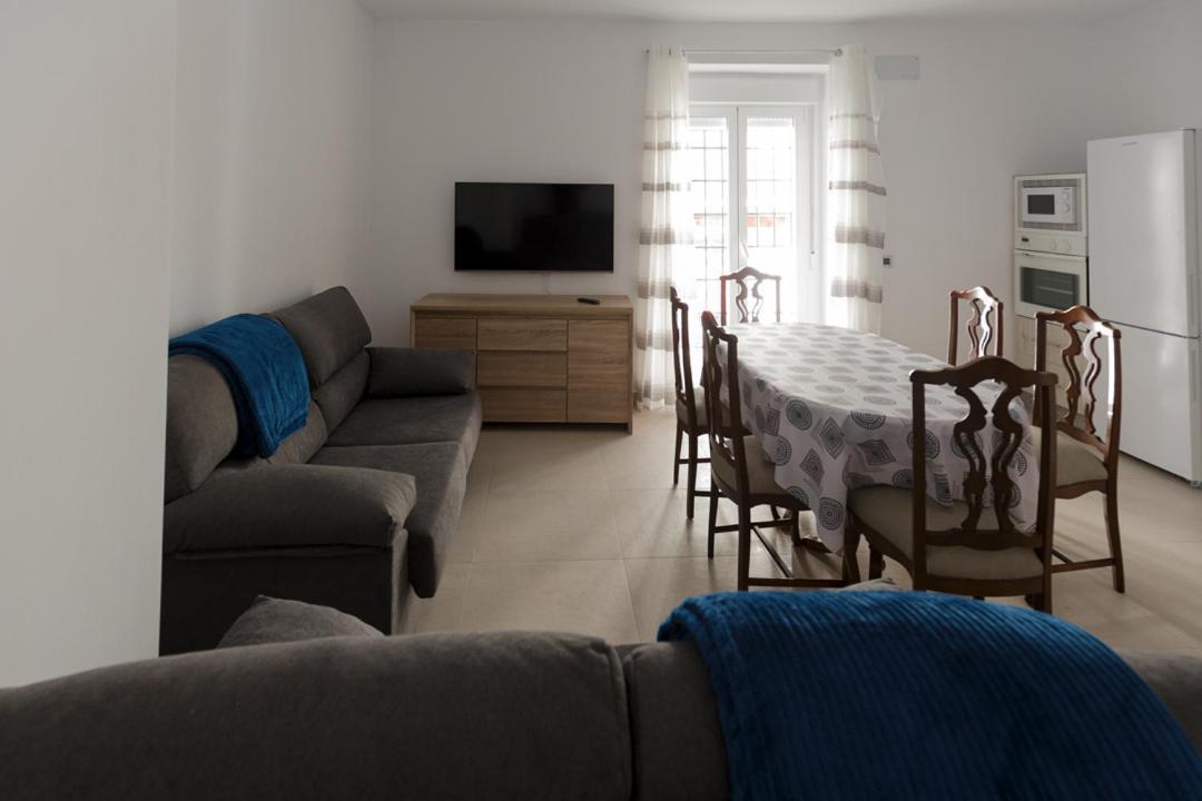 Apartamentos El-Hizan Laujar De Andarax Eksteriør billede